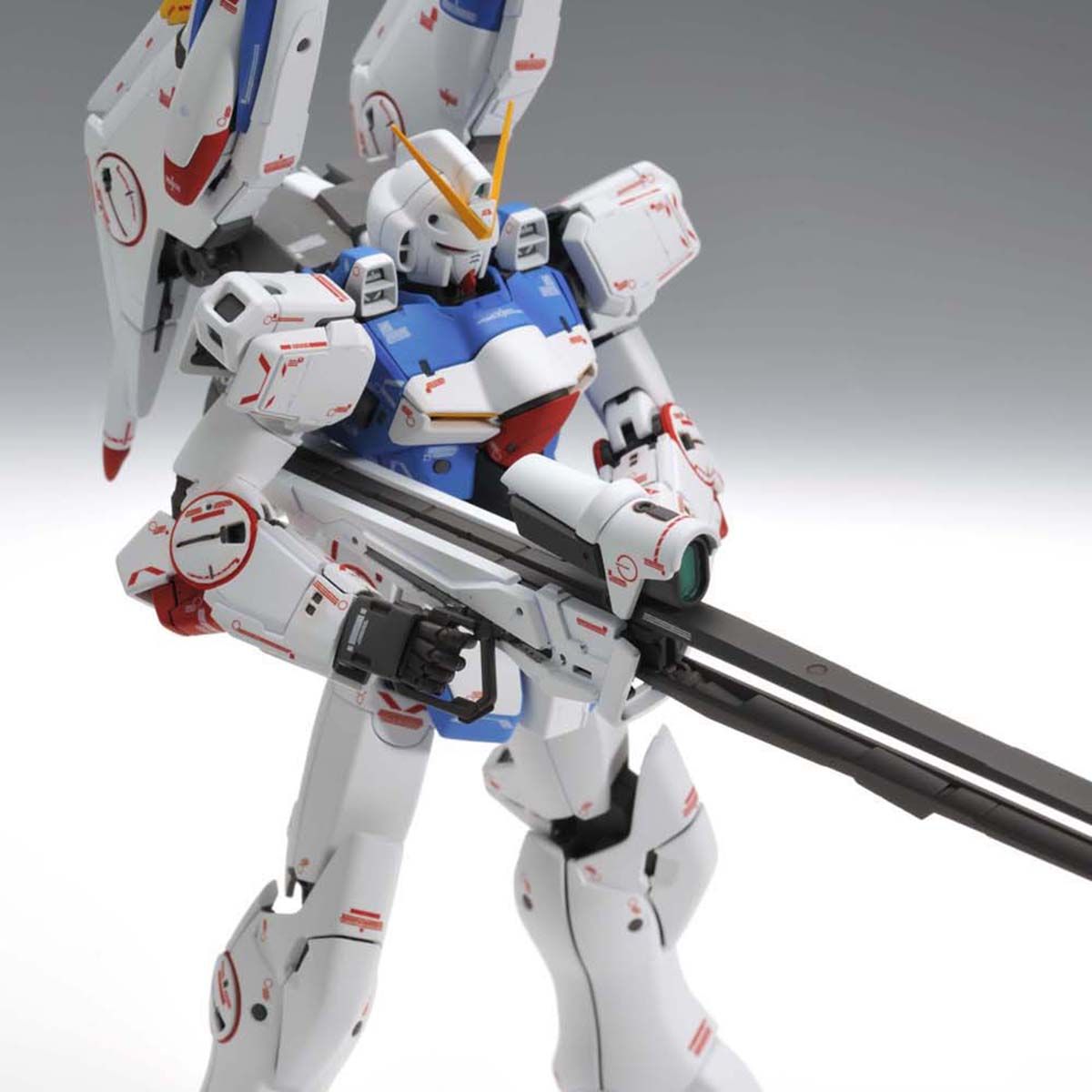 BANDAI SPIRITS バンダイスピリッツ MG 1/100 機動戦士Vガンダム V