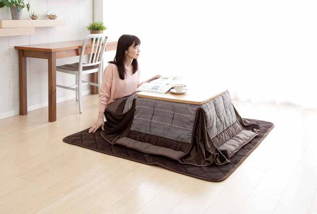 �y�I�[�N�V�������i�zKFS2082 �R�^�c�~�ѕz 140x140cm �u���[�P�[�X�W�b�p�[�j���L��v