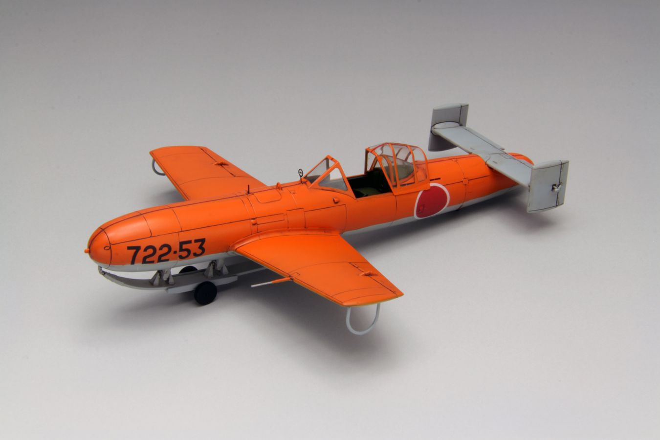 1/48 鍑CR ԗK@ K1 FC07