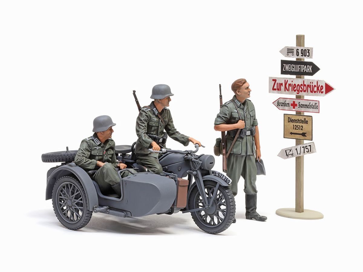 1/35 ミリタリーミニチュアシリーズ No.384 1/35 ドイツ軍用サイドカー KS600