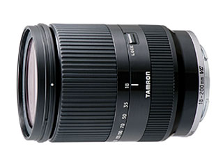 �y�����z18-200mm�@F/3.5-6.3�@Di III�@VC�iModel B011)�@�u���b�N�@�\�j�[E�}�E���g��p�ɂ��Ă̊��z�E�]���E���R�~�i�N�`�R�~�j�����L�����������B