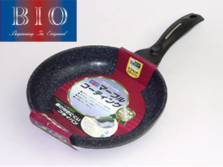 �a�h�n �}�[�u���R�[�g�t���C�p��24cm OR-4109�ɂ��Ă̊��z�E�]���E���R�~�i�N�`�R�~�j�����L�����������B