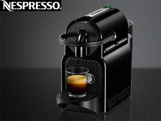 【美品】ネスプレッソ カプセル式コーヒーメーカー イニッシア D40BK