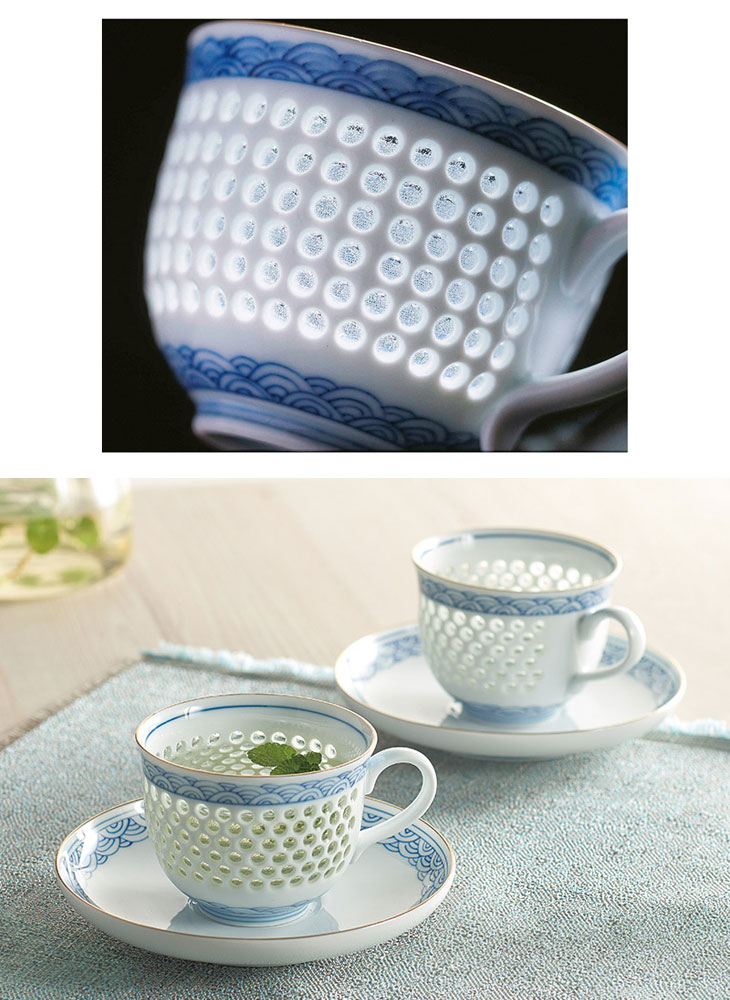 水晶彫青海波珈琲碗皿2客 0 【 ムラウチドットコム 】 水晶彫青海波珈琲碗皿2客 0 【 ムラウチドットコム 】