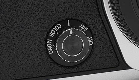 OM-3 �N���G�C�e�B�u�_�C����